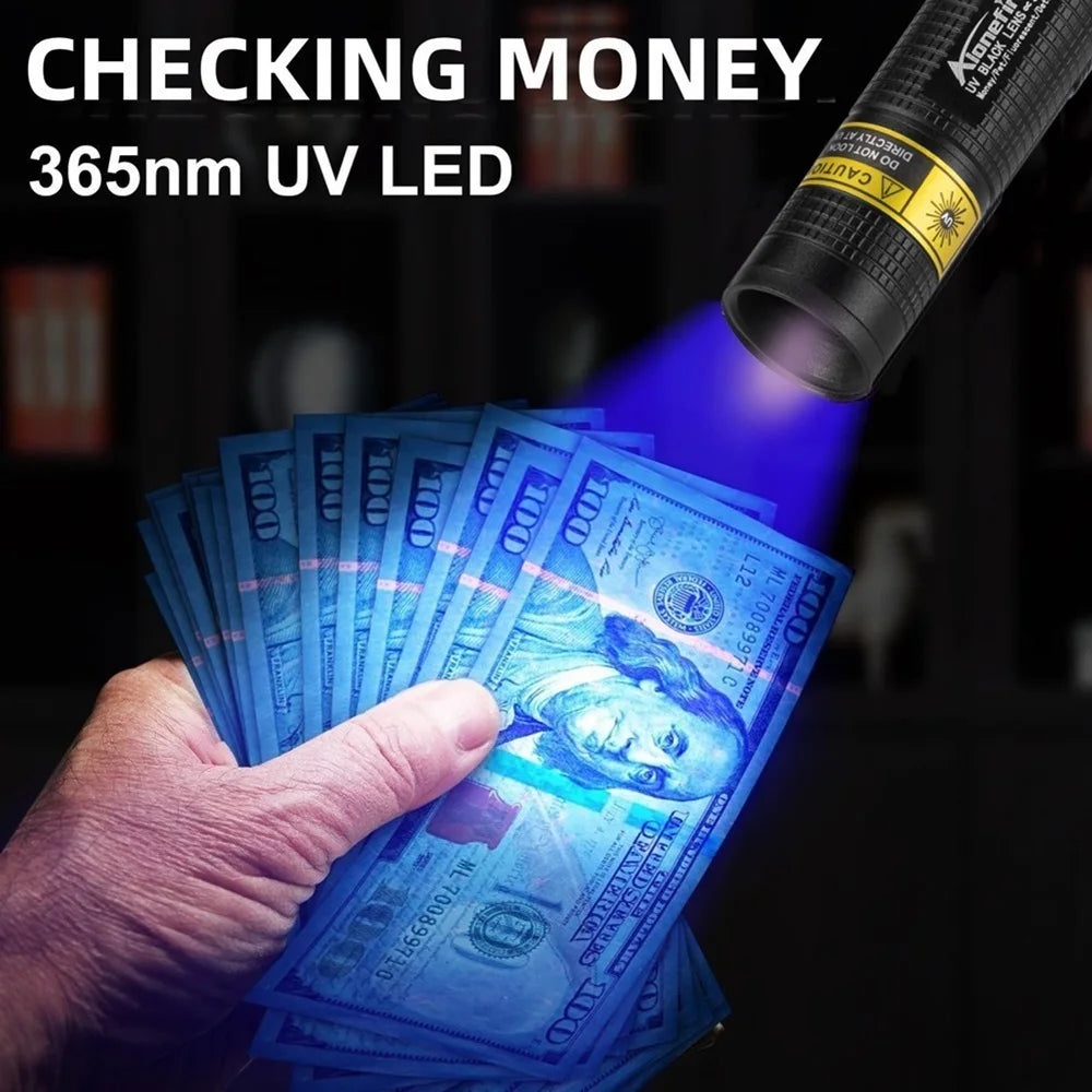365nm UV Flashlight – Mini Blacklight – product photo 3 of 7